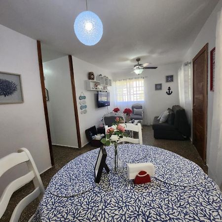 Beachfront Apartment, Quiet 4 Beds, 1 Bath, Ac, Wi-Fi, Hot Water, In Paraiso Near Los Patos 외부 사진