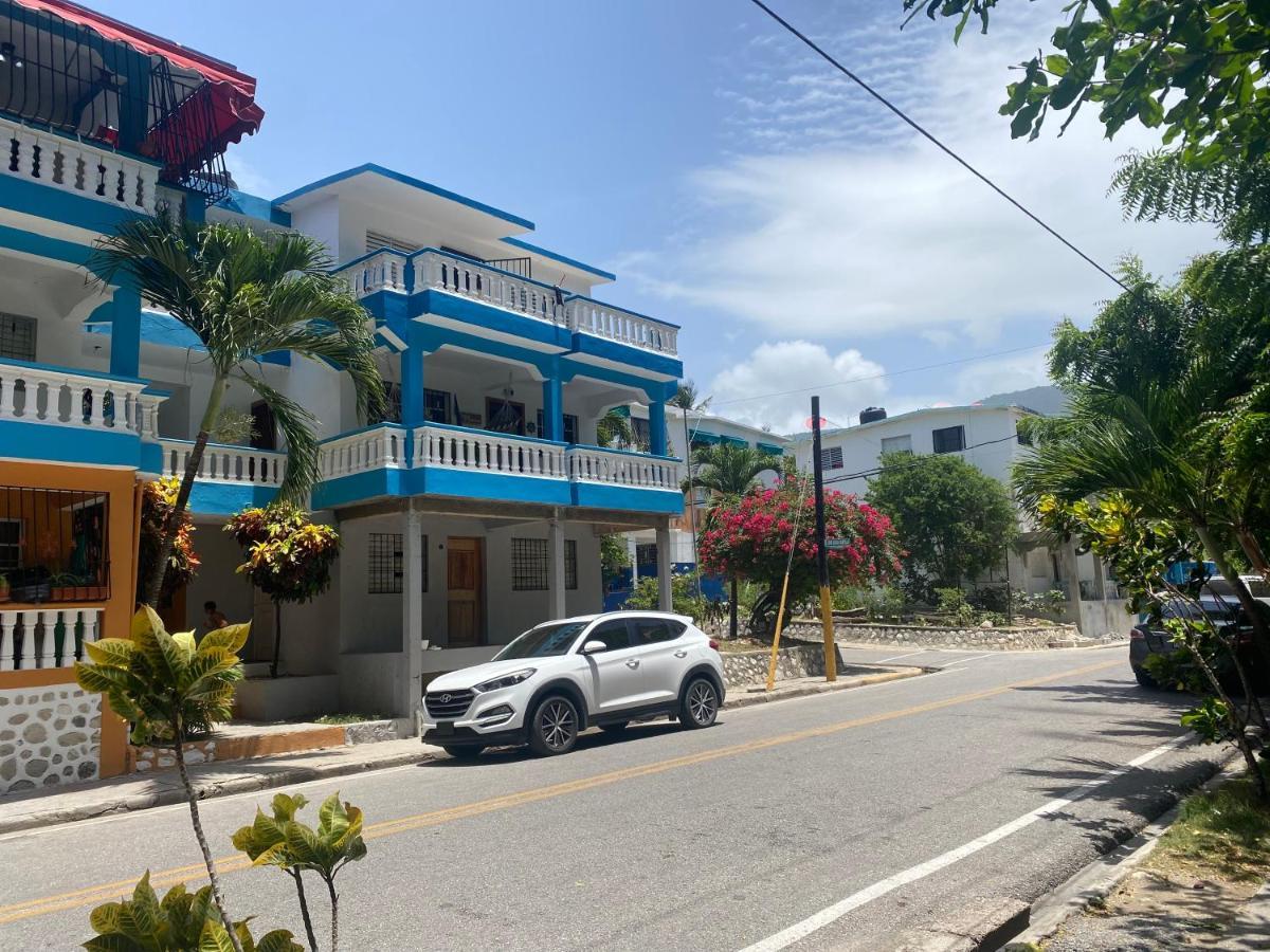 Beachfront Apartment, Quiet 4 Beds, 1 Bath, Ac, Wi-Fi, Hot Water, In Paraiso Near Los Patos 외부 사진
